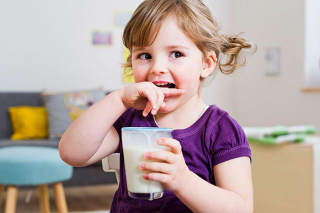 Sữa Kid Essentials dinh dưỡng hoàn hảo cho trẻ biếng ăn